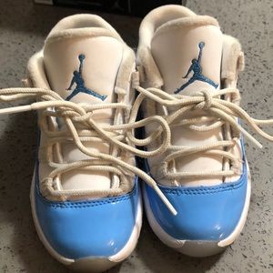 Jordan 11 Retro Low Carolina’s